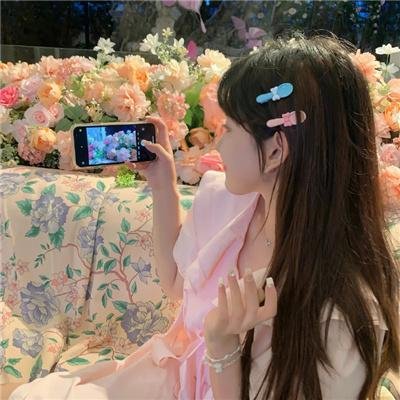 三个邻居